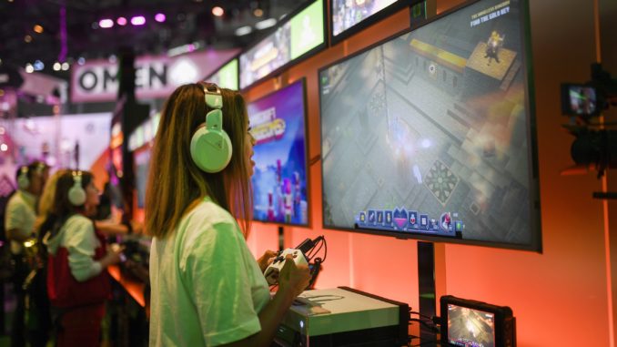 GERMANY-VIDEO-GAMES-FAIR-MEDIA-GAMESCOM Jeux, Microsoft veut adapter les titres Xbox et PC au handicap