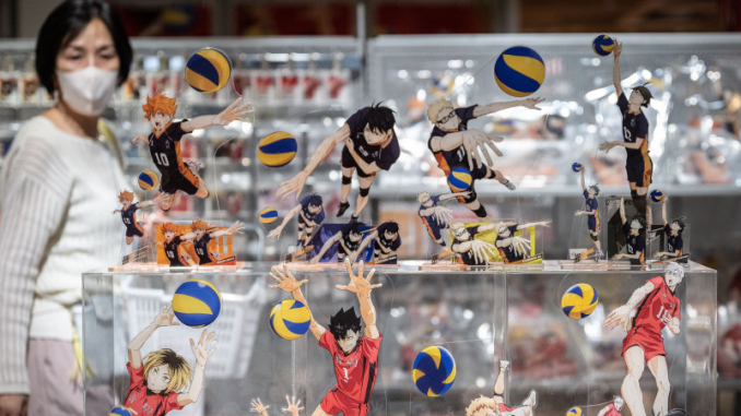 manga-haikyu-volley-ball-inspiration-jeunes- adaptations-gaming Une boutique au Japon vendant des figurines des personnages du manga « Haikyu!! ».