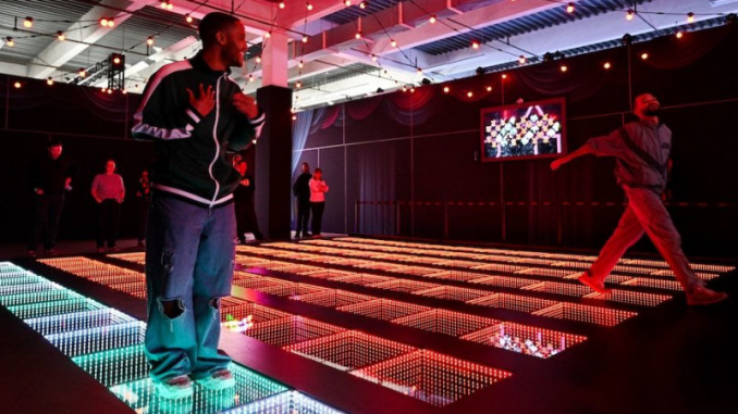 Squid-game-the-experience-netflix-experience-immersive-new-york Dans « Squid Game: The Experience », les joueurs pourront s’essayer aux challenges de la série originale.