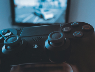 Une manette de jeu.