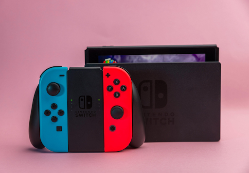 Nitendo Switch.