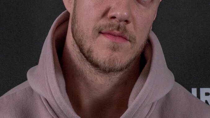 Dan Reynolds, créateur du jeu Last Flag