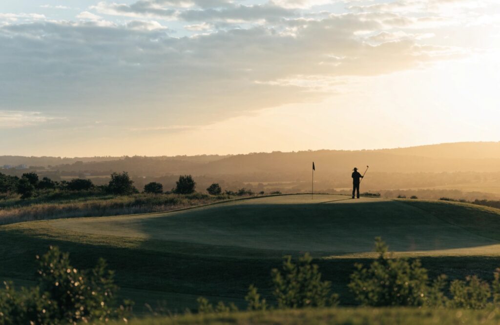 Jeu de golf mobile inspiré des compétitions jeunes